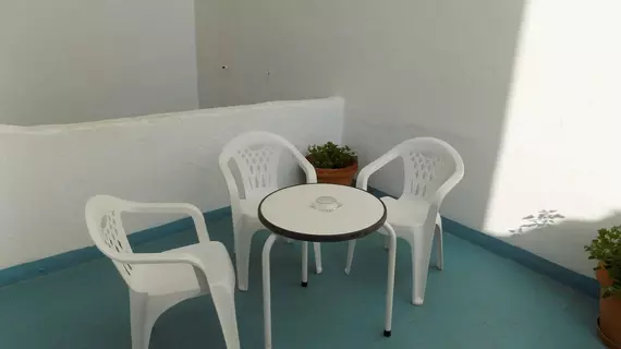 Hostal Villa Maruja | Balearic Adaları - Mayorka Adası - Palma de Mallorca - El Arenal