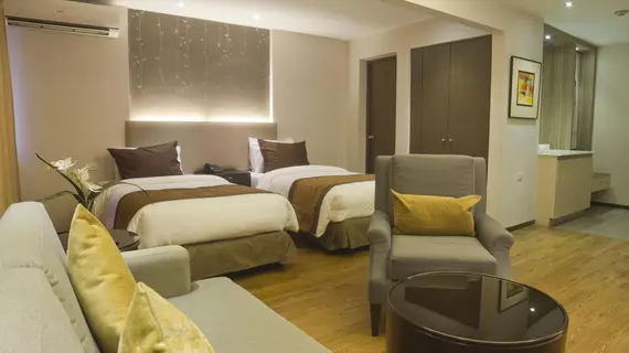 Imperial Palace Suites | Rizal - Manila (ve civarı) - Quezon City