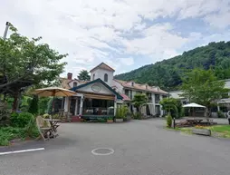 and Restaurant Yesterday | Yamanaşi (idari bölge) - Minamitsuru - Kofu (ve civarı) - Fujikawaguchiko