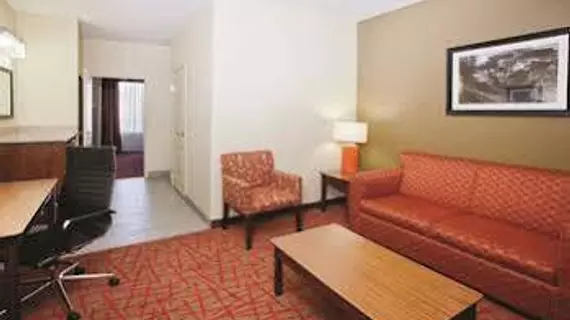 La Quinta Inn & Suites Oxford - Anniston | Alabama - Oxford (ve civarı) - Oxford