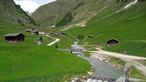 Ferienwohnung Haus Pezzei | Trentino-Alto Adige - Güney Tirol (il) - Bressanone