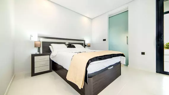 Apartamento Bennecke Diamante | Valencia Bölgesi - Alicante (vilayet) - Vega Baja del Segura - Pilar de la Horadada - Mil Palmeras