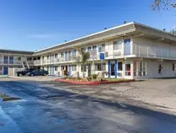 Motel 6 Hayward | Kaliforniya - Oakland (ve civarı) - Hayward