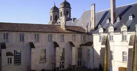 Abbaye Royale | Nouvelle-Aquitaine - Charente-Maritime (bölge) - Saint-Jean-d'Angely