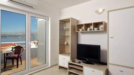 Apartments Bellevue | Split-Dalmaçya - Postira