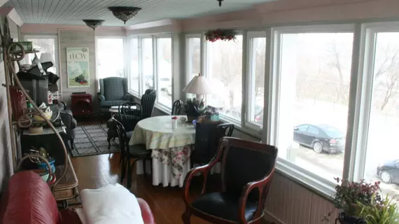 Rose Arden Bed and Breakfast | Ontario - Niagara Regional Belediyesi - Hamilton (ve civarı) - Hamilton