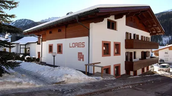 Residence Lores | Trentino-Alto Adige - Güney Tirol (il) - Selva di Val Gardena