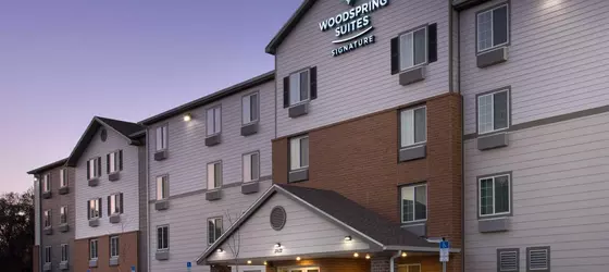 Woodspring Suites Signature Clearwater | Florida - St. Petersburg - Clearwater (ve civarı) - Clearwater