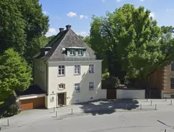 Frederics Residenz am englischen Garten | Bavyera - Münih (ve civarı) - Münih Kent Merkezi - Schwabing