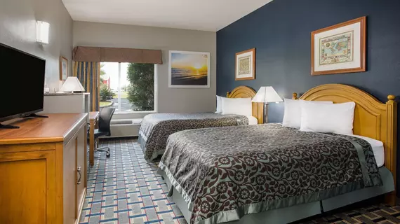 Days Inn and Suites Foley | Alabama - Gulf Shores (ve civarı) - Foley