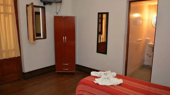 HOTEL LA GIRALDA | Salta (ili) - Capital Department - Salta (ve civarı) - Salta