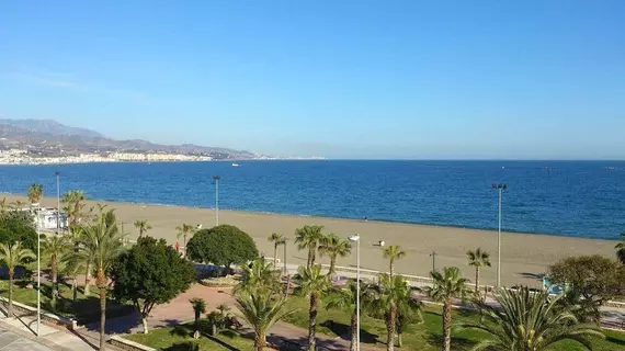 Hotel Miraya Beach | Andalucia - Malaga İli - La Axarquía - Velez-Malaga - Torre del Mar