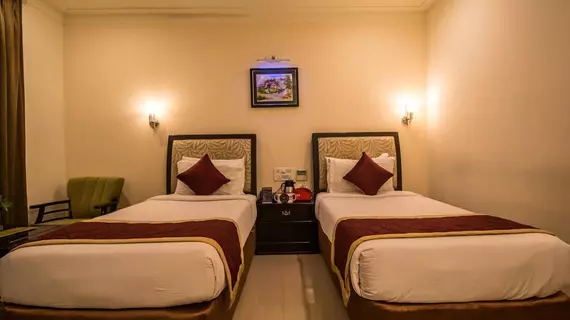 Hotel Budhil Park | Andra Pradeş - Visakhapatnam (ve civarı) - Visakhapatnam