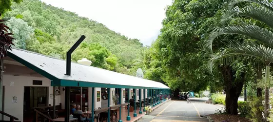 Ellis Beach Oceanfront Bungalows | Queensland - Cairns - Ellis Beach