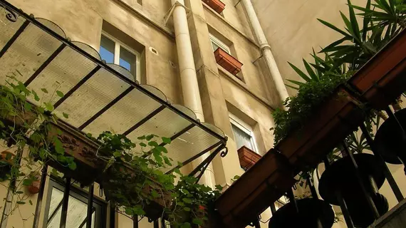 Hotel Darcet | Ile-de-France - Paris - 17th Arrondissement - Batignolles