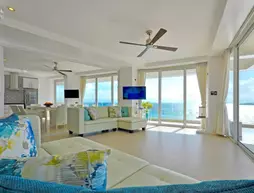 Spectacular Ocean View Penthouse | Aklan - Malay