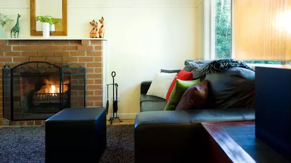 Apple Tree Cottage | Victoria - Daylesford (ve civarı) - Hepburn Springs