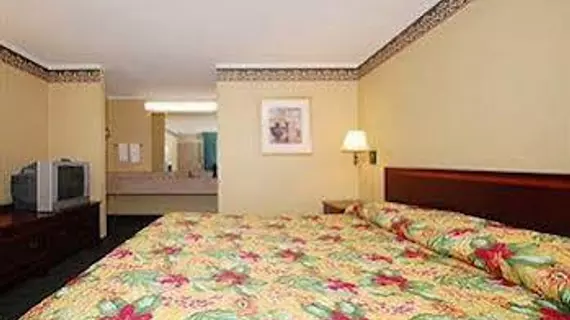 Rodeway Inn and Conference Center | Güney Karolayna - Columbia (ve civarı) - Columbia - St. Andrews