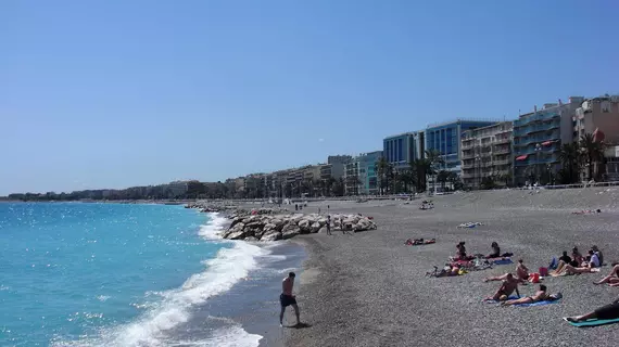 Hôtel Magnan | Provence - Alpes - Cote d'Azur - Nice (ve civarı) - Les Baumettes