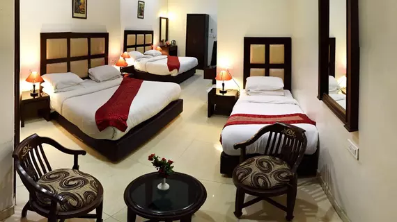 Hotel Prems Paradise | Pencap - Amritsar