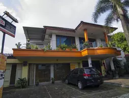 Guest House Salon & Spa Fora Taman Lingkar | West Java - Bandung (ve civarı) - Bandung - Bojongloa Kaler