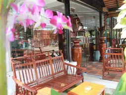 Sakura Village Guesthouse | Siem Reap (ili) - Siem Reap - Siem Reap Merkezi