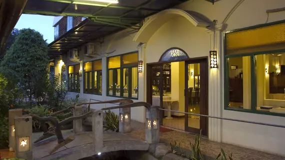 SARE Suites | West Java - Cakarta (ve civarı) - Cakarta