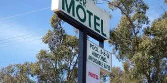 Calder Family Motel