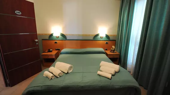 Santa Lucia Hotel | Calabria - Cosenza (vilayet) - Corigliano Calabro