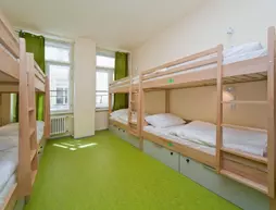 Hostel Ananas | Prag - Městská čast Praha 1 (en büyük Prag ilçesi) - Nove Mesto