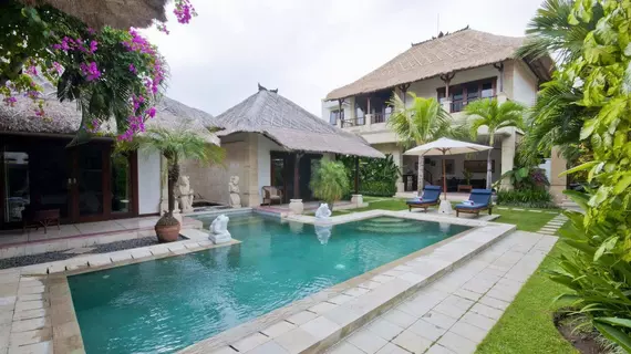 Villa Arjuna | Bali - Badung - Seminyak - Drupadi