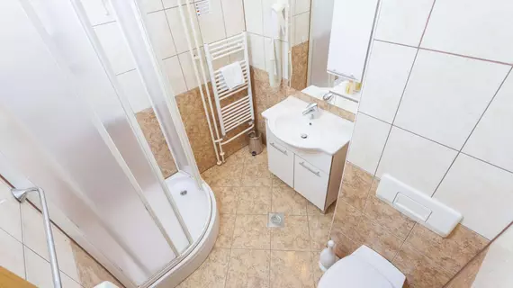 Aparthotel Milenij | Split-Dalmaçya - Baska Voda