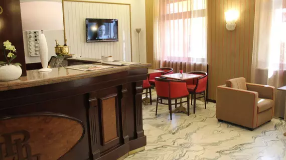 Hotel La Pace | Piedmont - Turin (ve civarı) - San Mauro Torinese