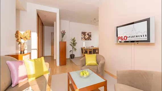 P and O Apartments Metro Centrum | Mazovya Voyvodalığı - Varşova (ve civarı) - Varşova Kent Merkezi - Srodmiescie