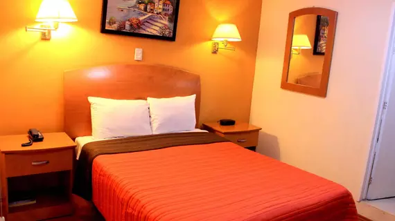 Hotel Florencia Regency | Michoacan - Morelia (ve civarı) - Morelia