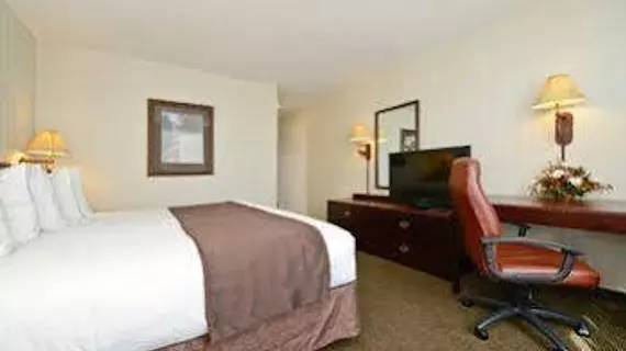 Clubhouse Inn | Montana - West Yellowstone - West Yellowstone