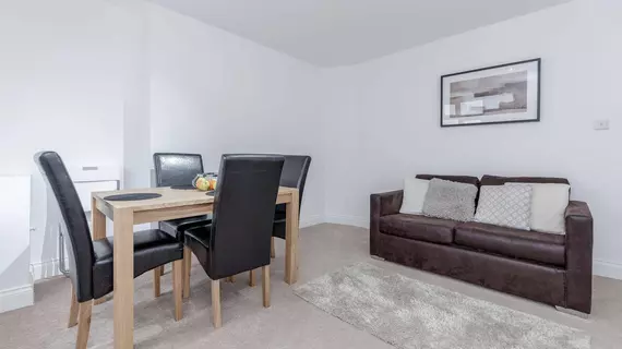 Royal Apartments | Londra (ve civarı) - Hillingdon - West Drayton