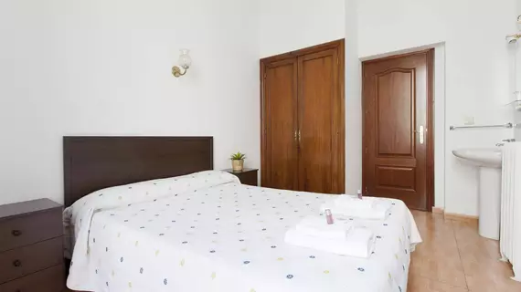 Hostal Condestable | Madrid Özerk Topluluğu - Madrid (ve civarı) - Centro - Malasana