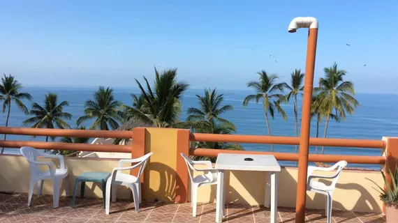 Hotel Palmeras | Nayarit - Bahía de Banderas - Puerto Vallarta (ve civarı) - Bucerias