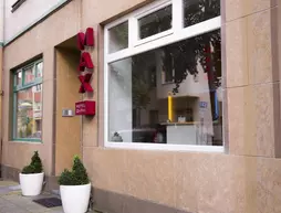 Max Hotel Garni | Kuzey Ren-Westfalia - Düsseldorf (ve civarı) - Düsseldorf - Friedrichstadt