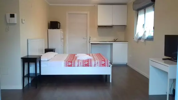 Red Line Apartments | Lombardy - Milano (ve civarı) - Milano