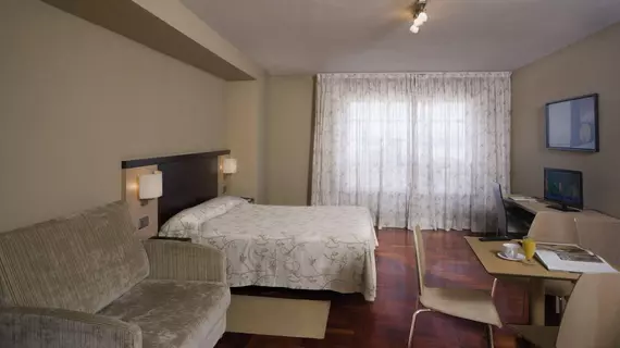 Apartamentos Attica21 Portazgo | Galicia - La Coruna (vilayet) - La Coruna