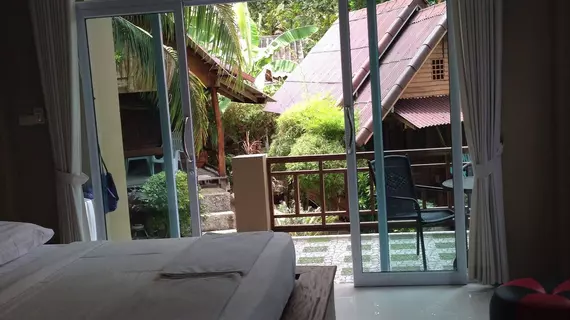 Hut Sun Bungalow | Surat Thani (vilayet) - Koh Phangan