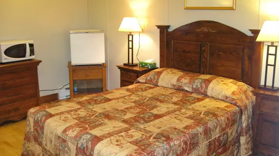 Motel Clair Mont | Quebec - Les Laurentides Regional County Belediyesi - Sainte-Agathe-des-Monts