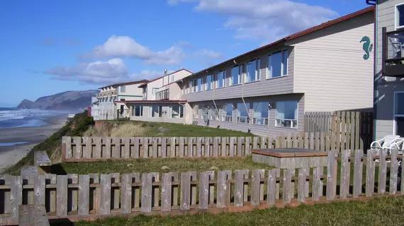 Sea Horse Oceanfront Lodging | Oregon - Oregon Coast - Lincoln City