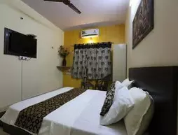 OYO Rooms Sanganva Chowk Trikon Baugh | Gujarat - Rajkot