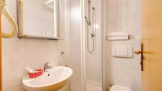 Hotel Giotto Flavia | Lazio - Roma (ve civarı) - Roma Kent Merkezi - Sallustiano