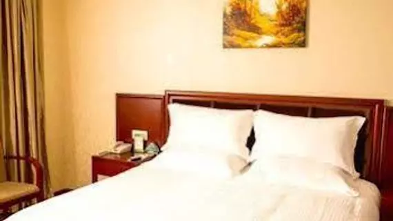 GreenTree Inn Shanghai Songjiang Dongjing Tongle Road Business Hotel | Şanghay (ve civarı) - Şangay