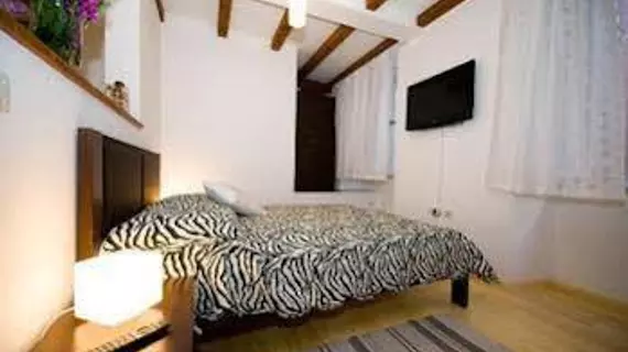 Villa Flores - Apartments | Dubrovnik-Neretva - Dubrovnik (ve civarı) - Dubrovnik - Dubrovnik Eski Kent Bölgesi