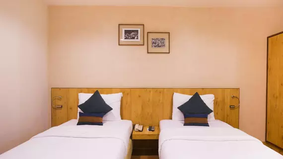 Hotel Transit | Maharaştra - Raigad - Bombay (ve civarı) - Bombay - Malad - Batı Banliyöleri